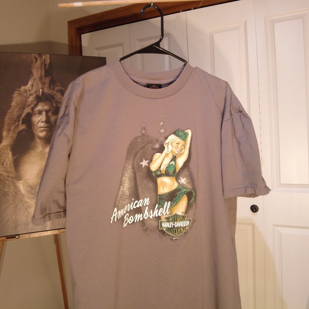 Harley Davidson T Shirt American Bombshell Aurora Colorado XL